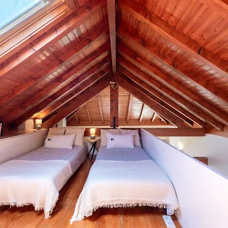 Bmyguest - Almada Loft *