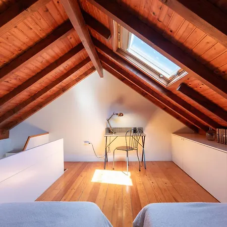 Bmyguest - Almada Loft *